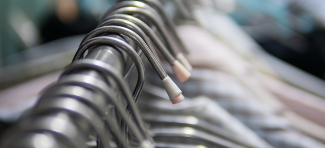 Cómo hacer un perchero resistente con plancha