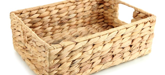 cesta con asas abiertas