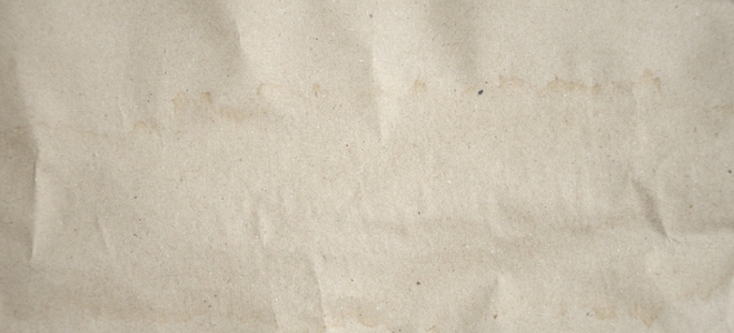 Cómo quitar una mancha de agua del papel tapiz