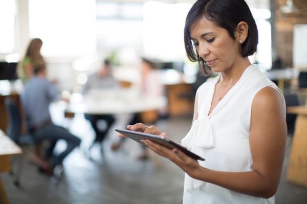 Dichosamente se expande de la gestión de SaaS a servicios de TI más amplios dirigidos al mercado medio