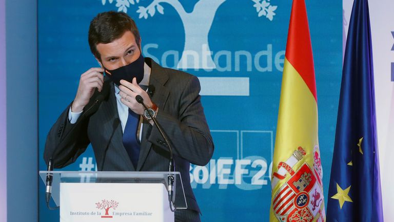 El presidente del PP, Pablo Casado, durante el congreso de la Empresa Familiar celebrado este lunes en Casa América, en Madrid.