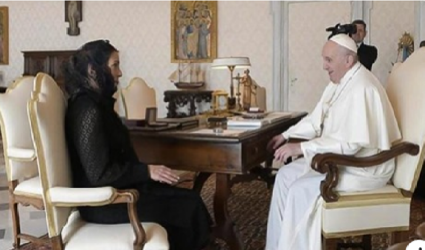 El Vaticano niega solicitud de AMLO: no podrá prestar los códices prehispánicos