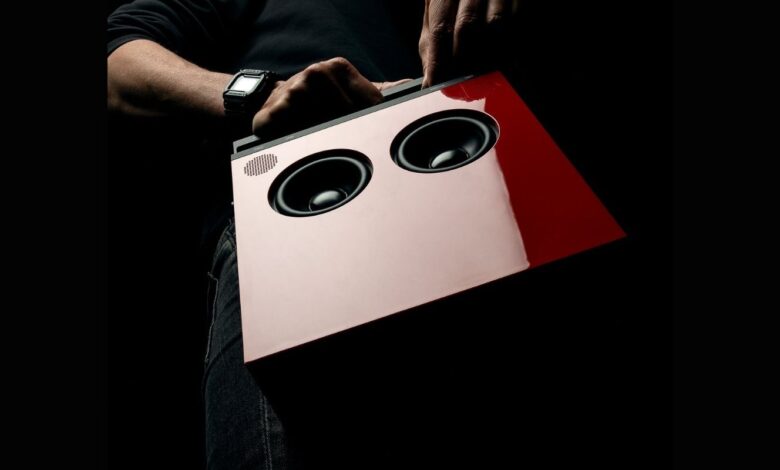 El altavoz Magic OB-4 permite a los oyentes rebobinar cualquier cosa, incluida la radio