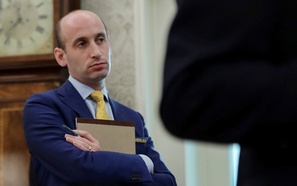 El asesor de la Casa Blanca Stephen Miller da positivo por Covid-19
