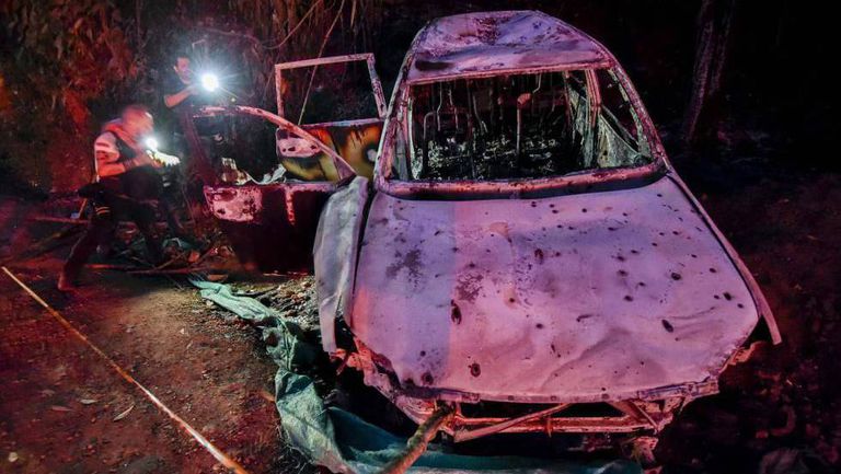 El coche en el que fue acribillada Karina García, candidata a la alcaldía de Suárez, en el Cauca, El asesinato ocurrió en 2019 y solo se salvó uno de sus escoltas.