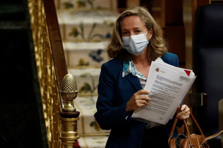 La vicepresidenta económica Nadia Calviño, tras su intervención en la sesión de control de este miércoles.