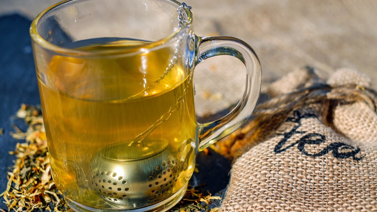 Estos son los beneficios de tomar té en ayunas