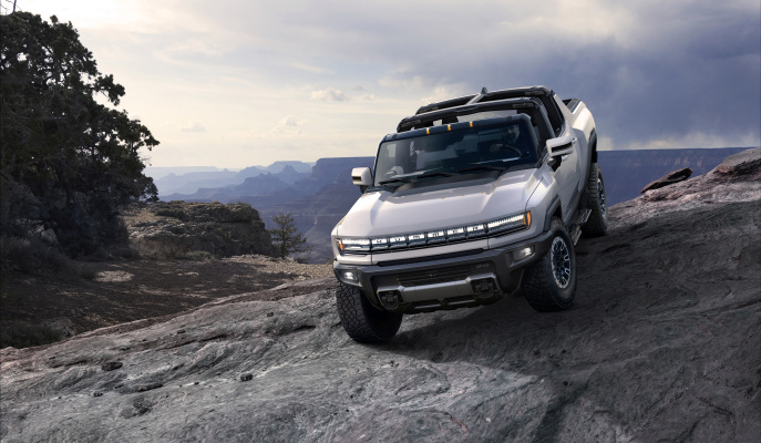 GMC revela el Hummer EV: 1,000 HP, rango de 350 millas y 0-60 en ‘alrededor de 3 segundos’