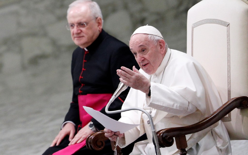 Homosexuales tienen derecho a una familia: Papa Francisco