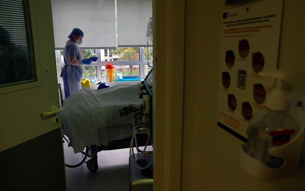 Hospitales en Wisconsin y Texas bajo presión; aumentan casos de Covid en EU