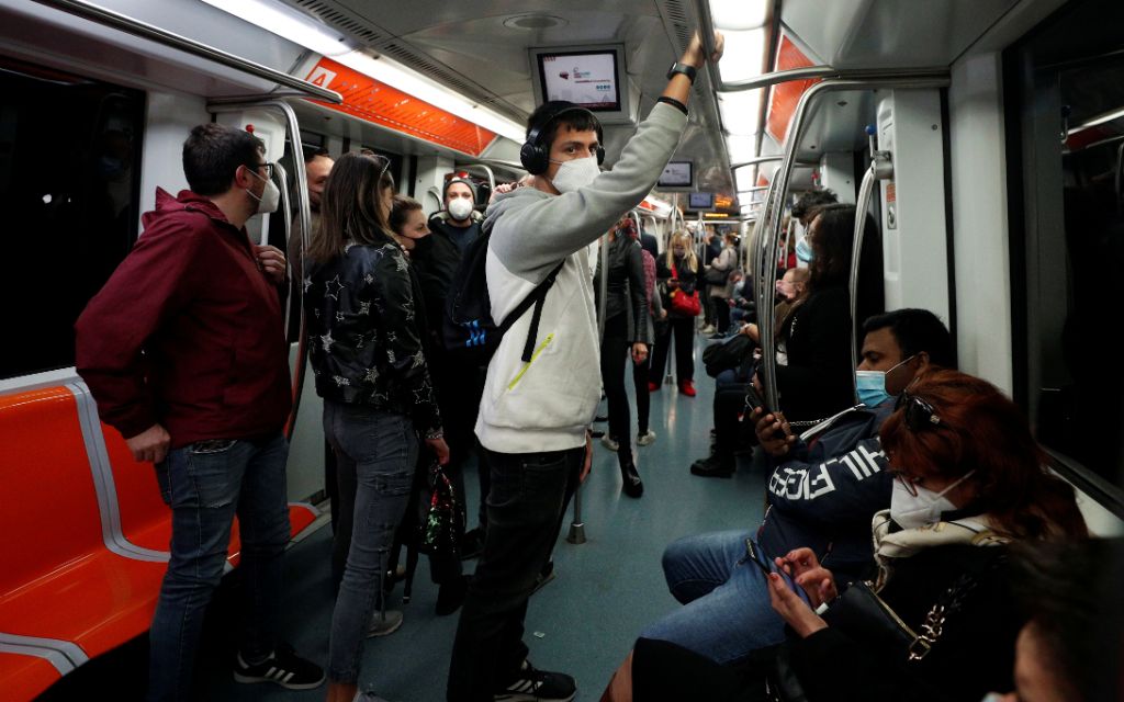 Italia roza los 25 mil contagios de Covid-19 en un solo día