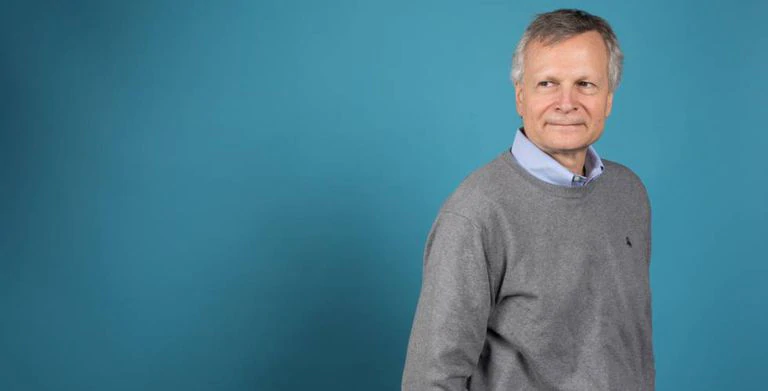 El economista turco Dani Rodrik, ganador del Premio Princesa de Asturias de Ciencias Sociales, estuvo presente en el evento por vía telemática