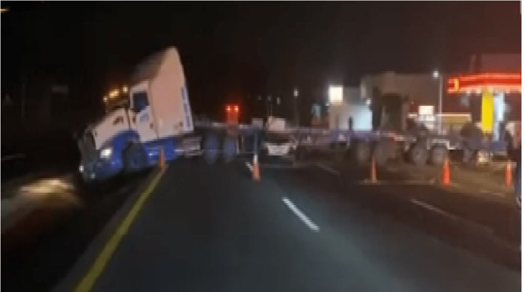 Muere mujer prensada en Paseo de la Republica, choca contra tráiler