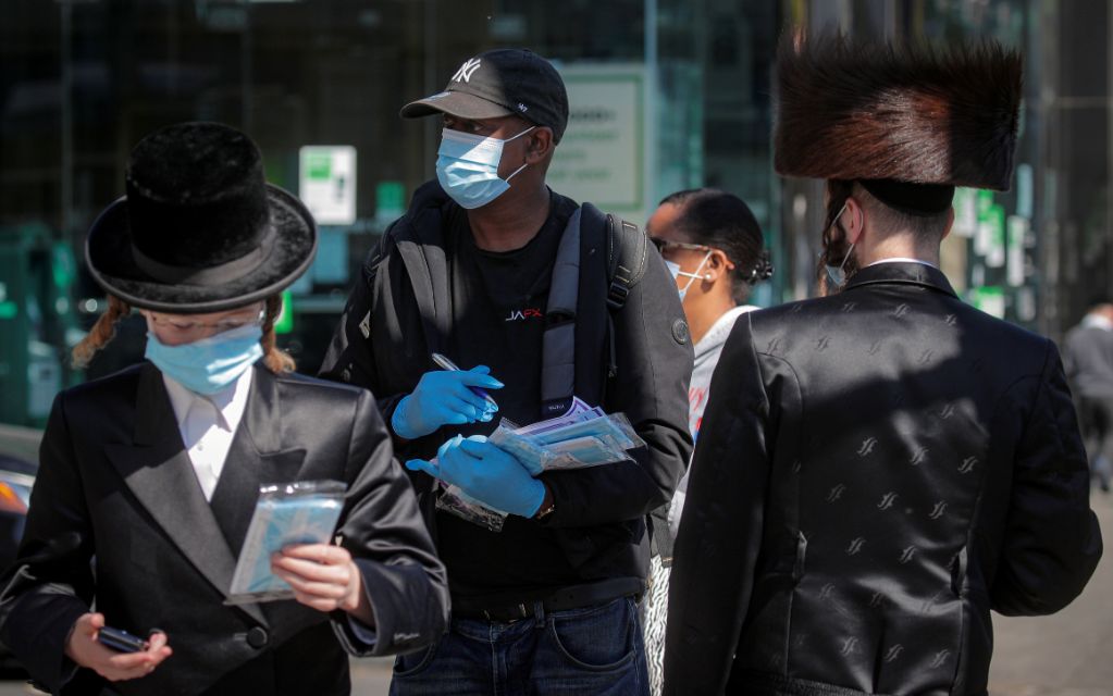 Muertes por Covid-19 en EU podrían llegar a medio millón en febrero