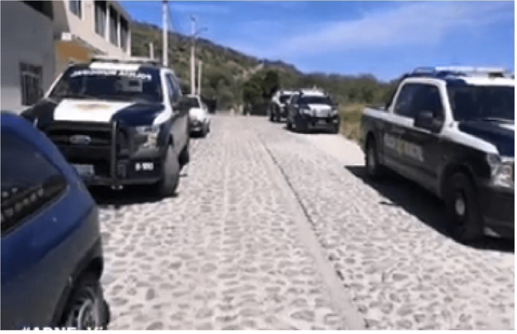 Riña termina en Balacera, en campos de futbol, hay tres heridos de bala, en Querétaro