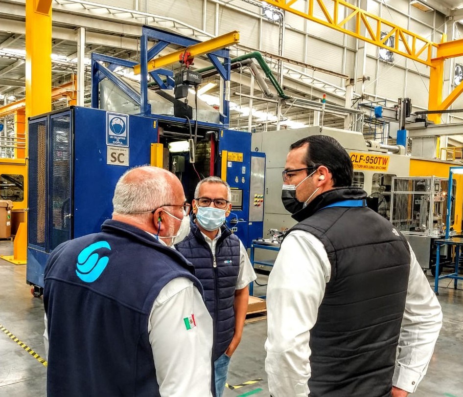 Roberto Cabrera reconoce esfuerzo de industriales por mantener y generar empleos