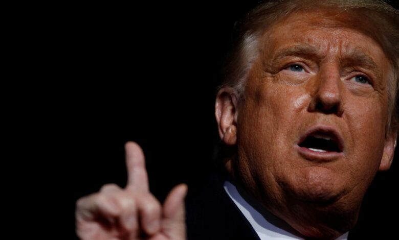 Trump afirma que el FBI debería investigar a Biden