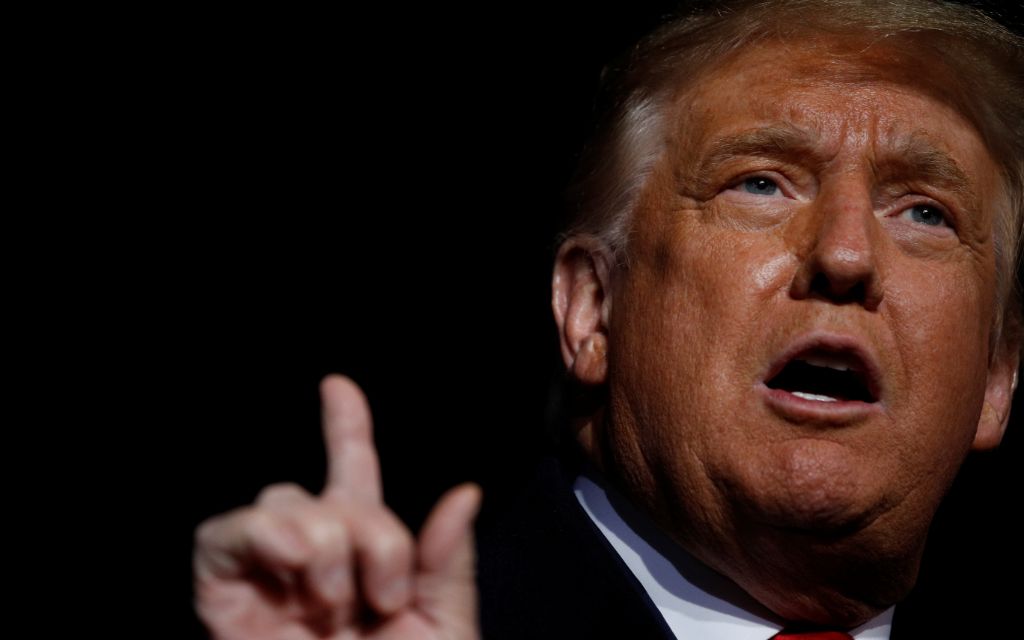 Trump afirma que el FBI debería investigar a Biden