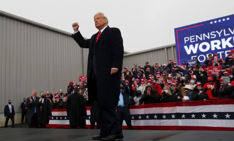 Trump denuncia una ‘conspiración de noticias falsas’ sobre Covid-19 en su contra