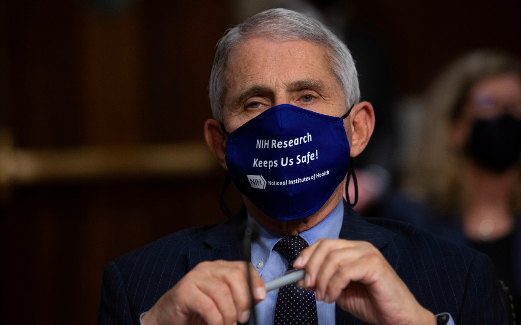 Trump dice que Fauci es un “desastre” y asegura a equipo que puede ser reelecto