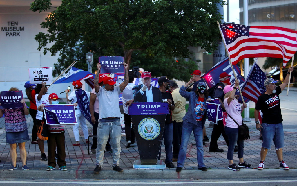 Trump planea regreso a campaña; Casa Blanca dice que ya completó tratamiento por Covid-19