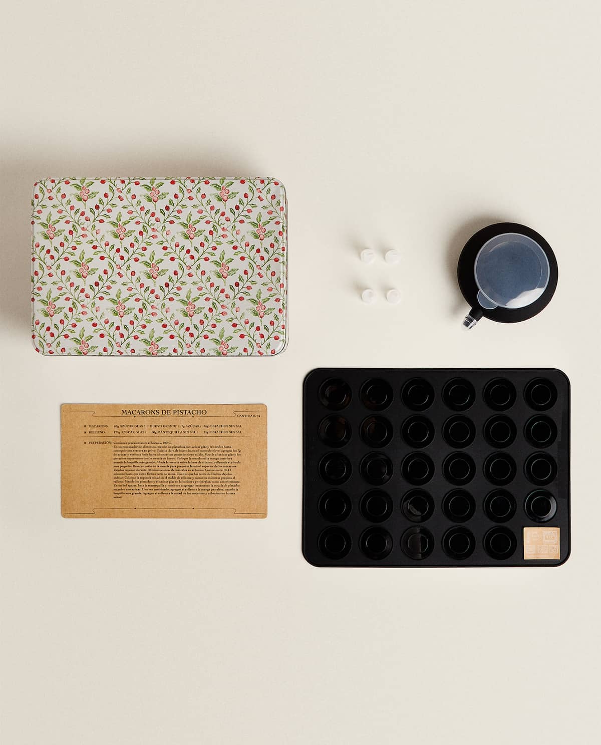 Zara Home: Empieza a darle forma a la Navidad con estos moldes para postres increíbles