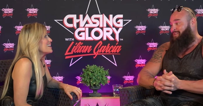 Lilian-García-Persiguiendo-Gloria-Braun-Strowman