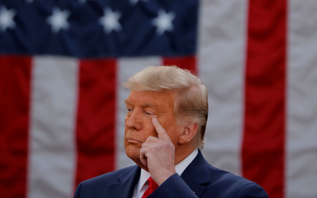 Trump calcula que vacuna contra Covid-19 estará ampliamente disponible a partir de abril | Video