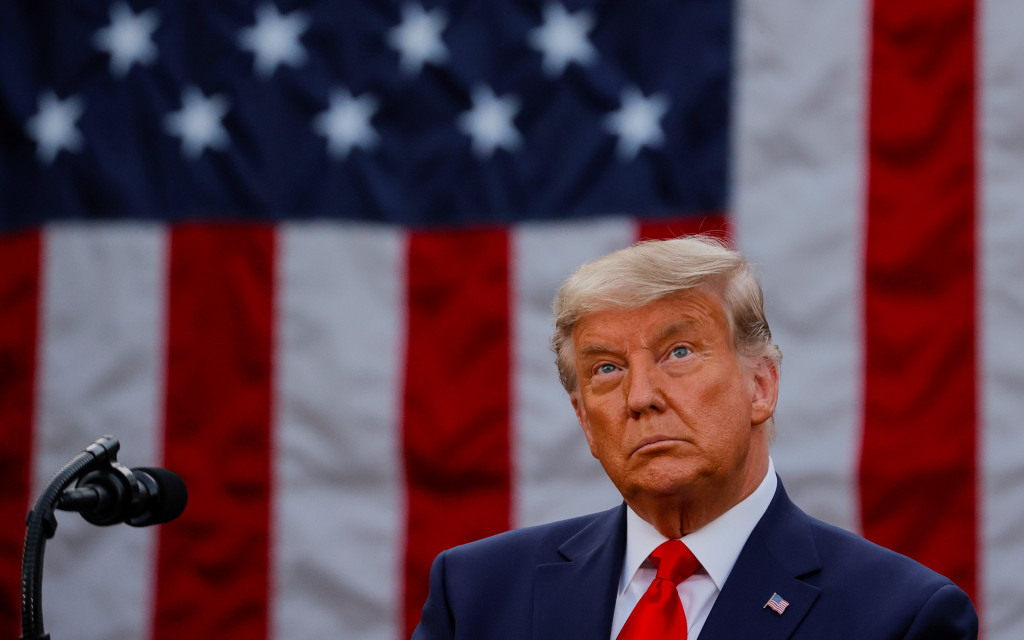 Trump garantiza que no habrá confinamiento en EU y Biden le pide actuar | Video