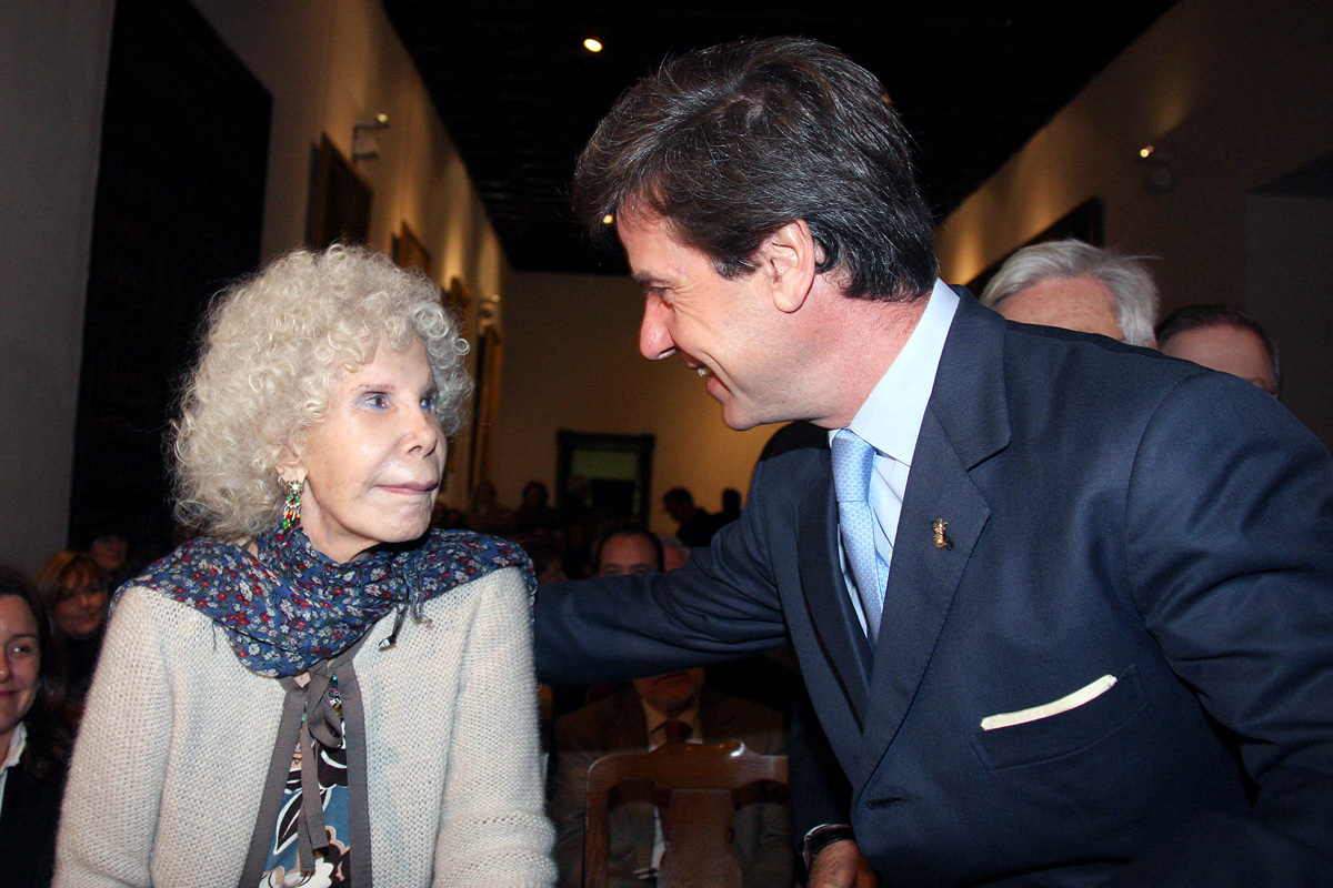 La duquesa de Alba, Cayetano Martínez de Irujo