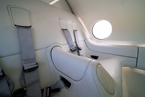 El interior del vehículo XP-2 el interior del vehículo xp 2