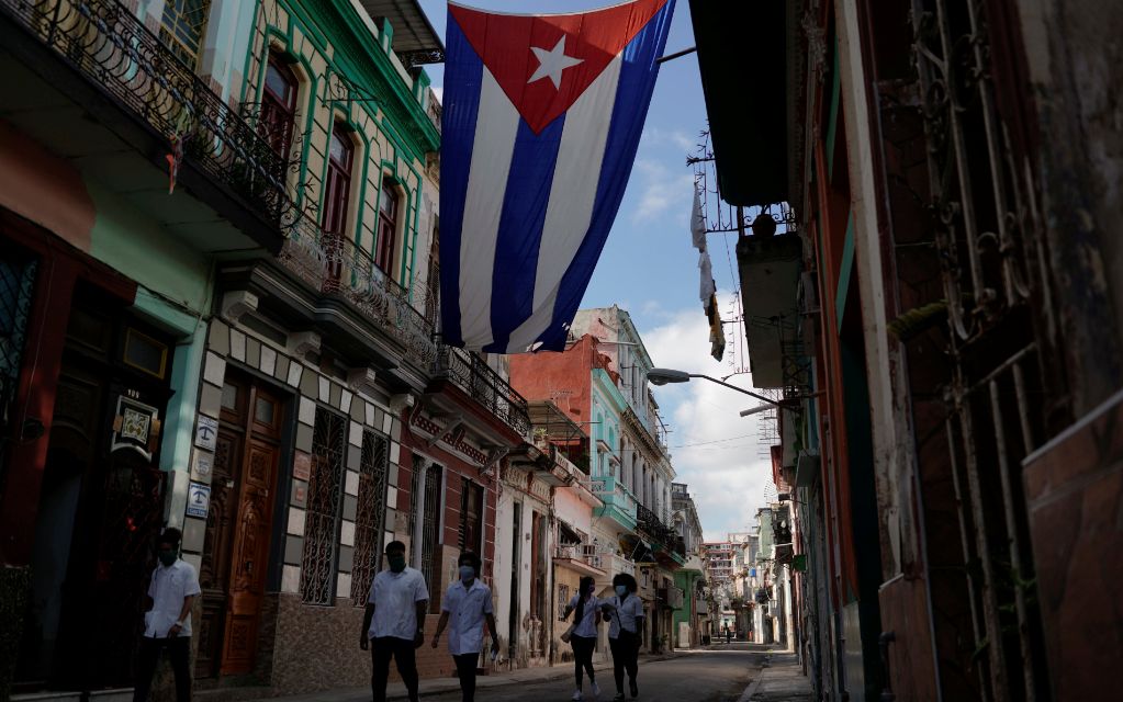 Fuerzas policiales cubanas desalojan sede del Movimiento San Isidro y detiene a varios integrantes