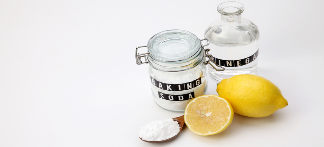Vinagre y bicarbonato de sodio con limón.