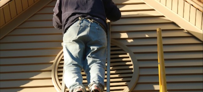 Cómo hacer un limpiador de revestimiento de vinilo