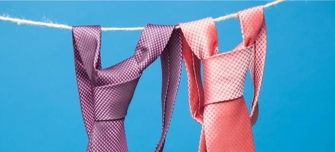 Cómo limpiar una corbata