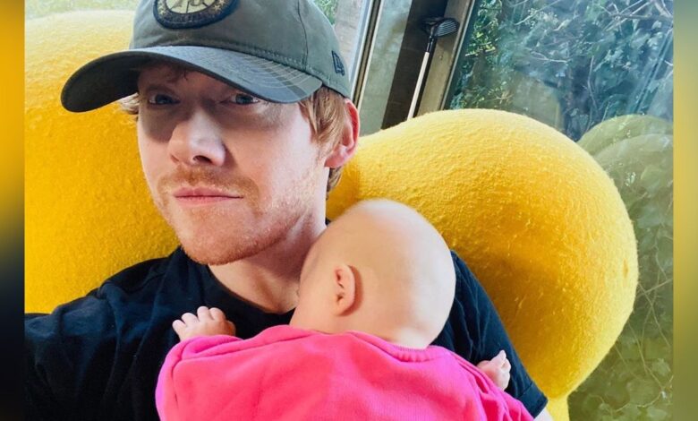 El elenco de Harry Potter felicita a Rupert Grint por su nuevo bebé