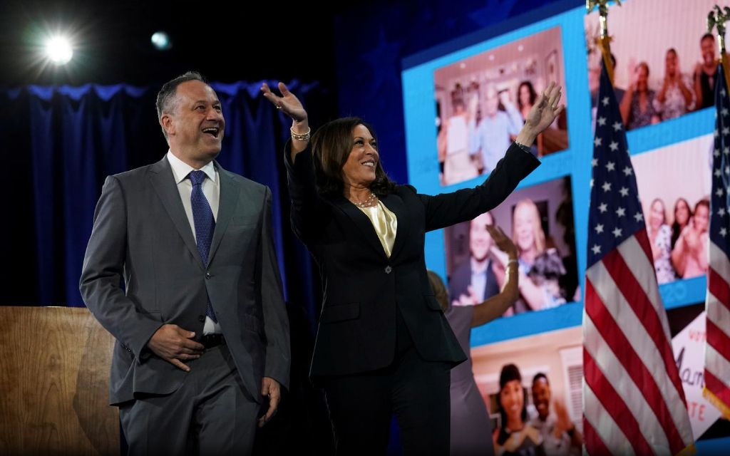 Esposo de Kamala Harris renuncia a su empleo para apoyar próxima administración de Biden