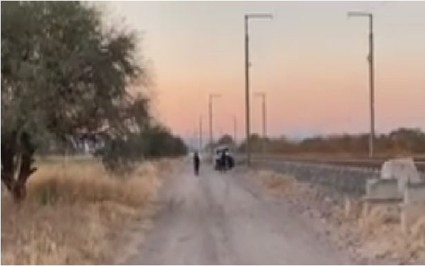 Hallan muerto y amordazado a un hombre, dejan narcomensaje,  en El Marqués