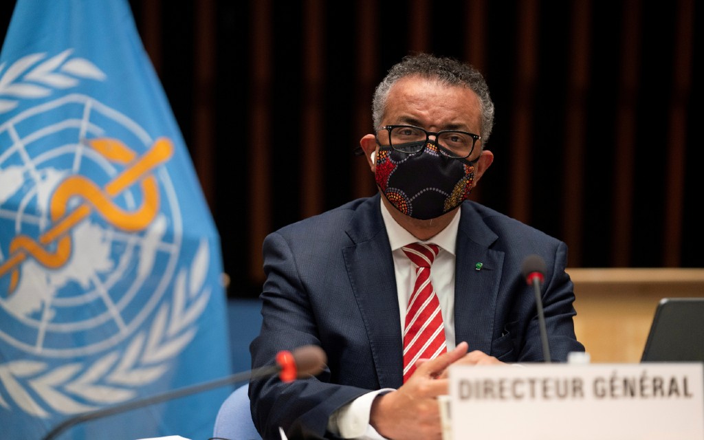 La OMS ve ‘luz al final del túnel’ con vacunas; pide responsabilidad en reuniones de Navidad