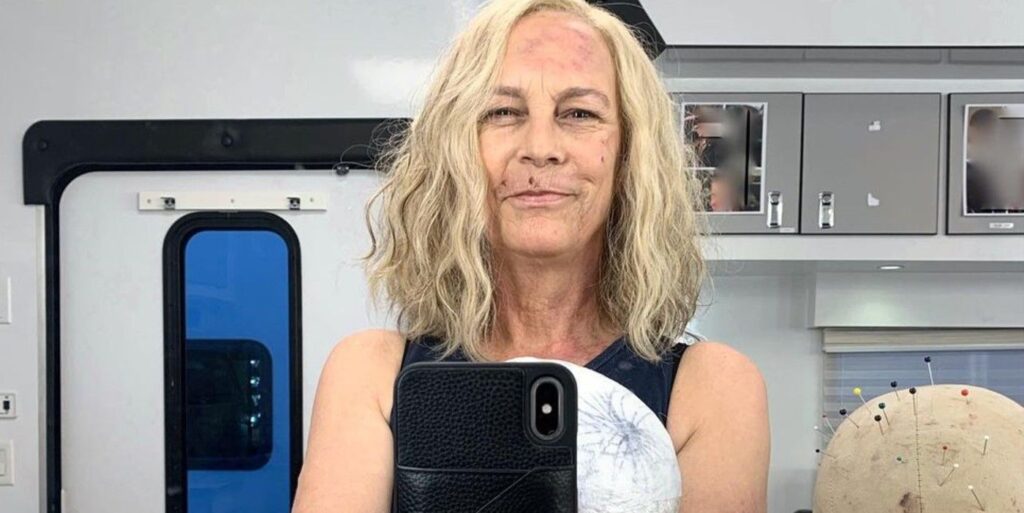 La imagen de Halloween Kills revela los moretones falsos de Jamie Lee Curtis