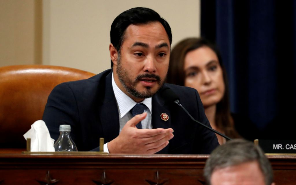 Legisladores demócratas hispanos de EU piden a López Obrador que respalde a Biden