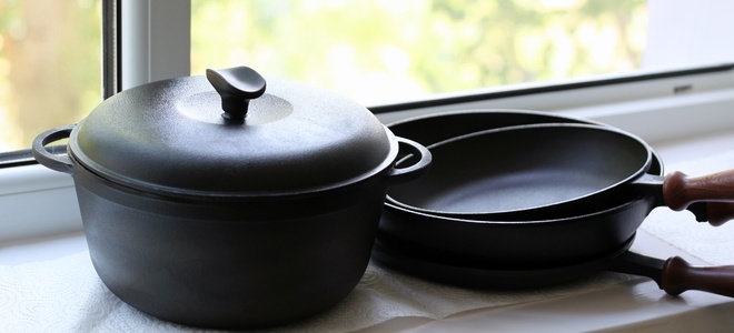 Limpiar el óxido del hierro fundido