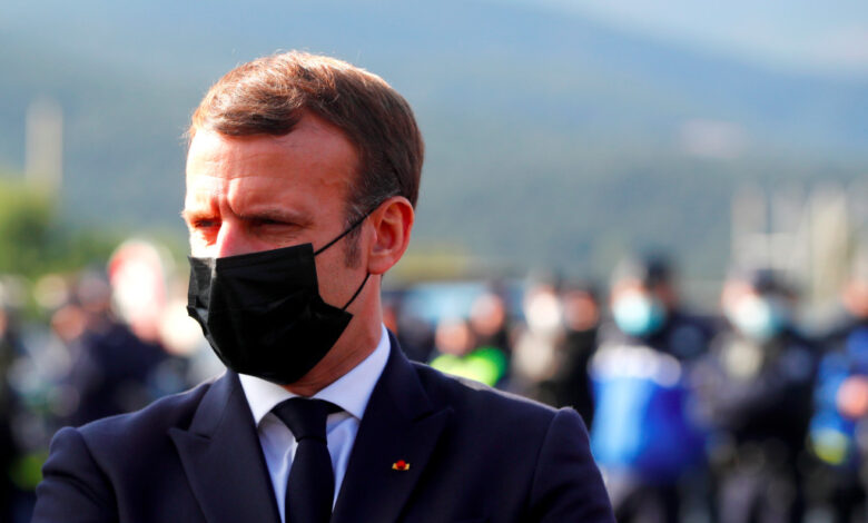 Macron insta a fortalecer controles fronterizos tras ataques terroristas