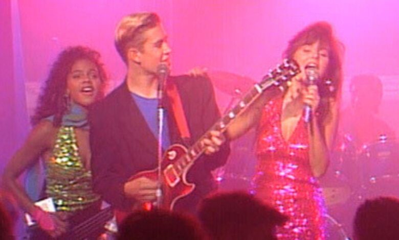 Nueva foto de Saved By The Bell reúne a la banda original de Zack Attack