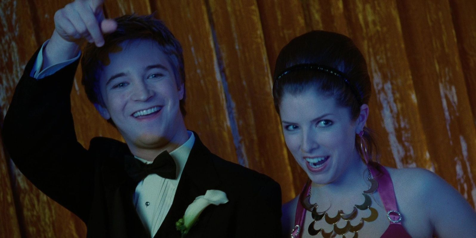 Por qué Crepúsculo cortó un triángulo amoroso clave (que empeoró las películas)