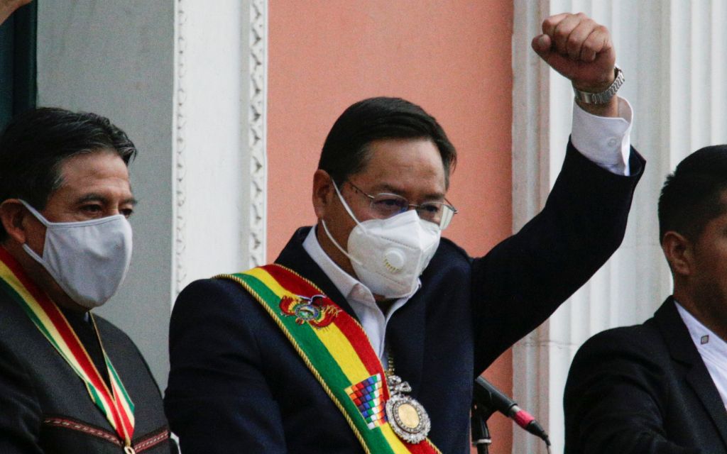 Presidente de Bolivia promete impulsar una lucha ‘implacable’ contra la violencia machista