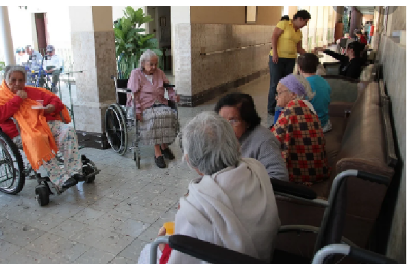 Surge brote de COVID en 2 asilos de ancianos, hay 48 contagiados octogenarios