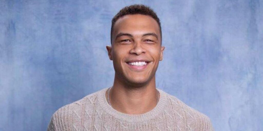 The Bachelorette: Dale Moss pasa tiempo con 2 modelos femeninas en Nueva York