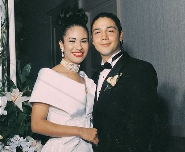 selena quinanilla y chris marraige