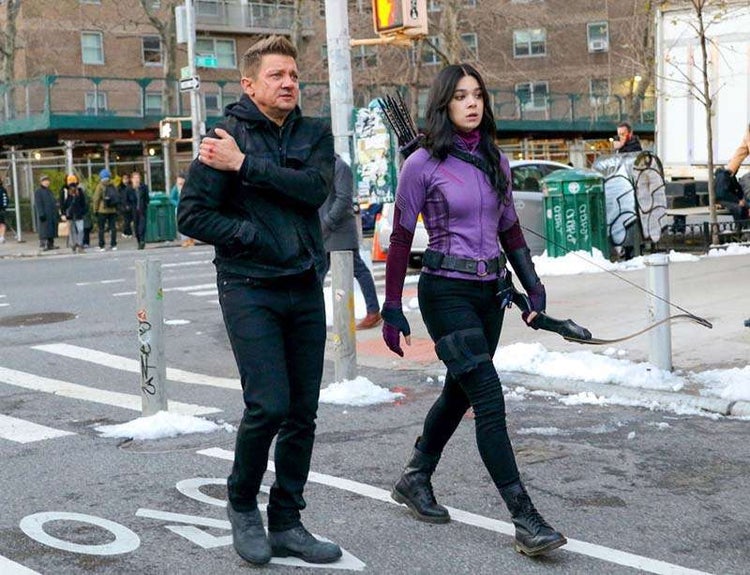 hawkeye kate obispo hailee steinfeld jeremy renner hawkeye kate obispo hailee steinfeld jeremy renner